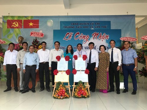 Lễ công nhận Trường Tiểu học Lê Văn Thế đạt kiểm định chất lượng giáo dục cấp độ 2 và đạt  chuẩn Quốc gia mức độ 1